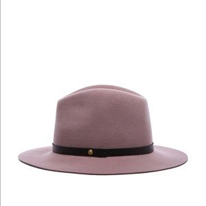 Rag & Bone plush color hat